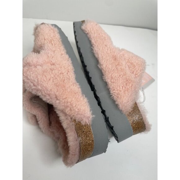 Birkenstock Arizona Teddy Shearling Platform Sandals Pink Big Buckle 36 US 5 NWT - Picture 5 of 7